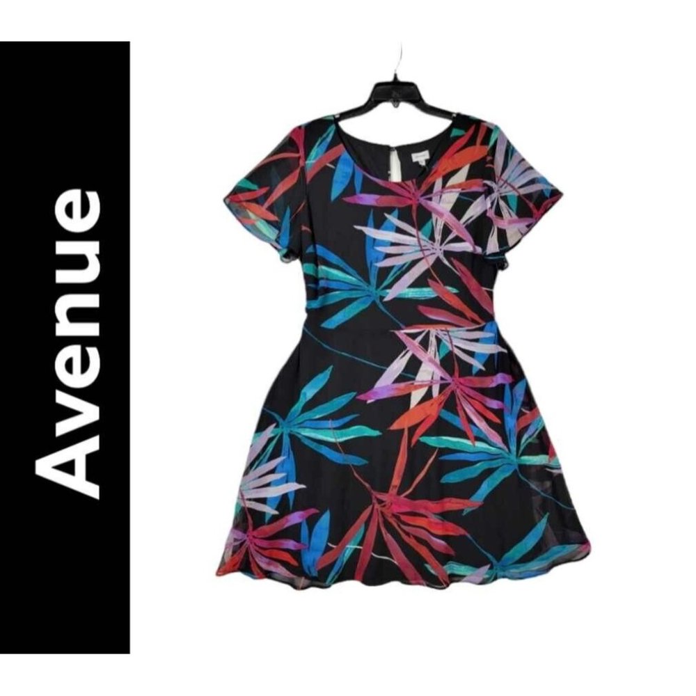 Avenue Womans Multicolor Size 18 / 20 Floral Short Sleeves Dress Formal New $60